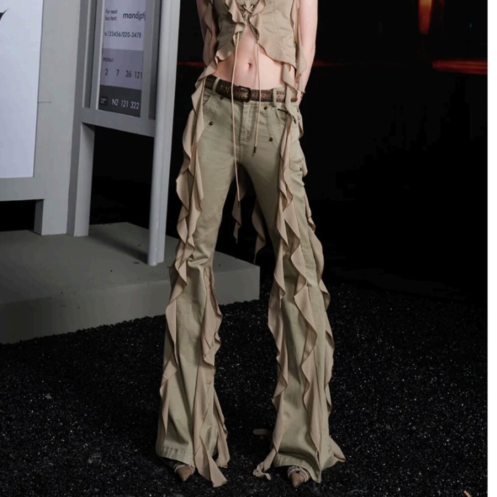NORTH NODE  Ruffled Street Boots-Cut Pants Khaki Size M